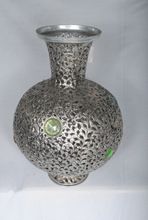 aluminium vase