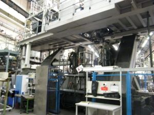 Blow Moulder Large Size