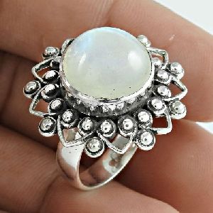 Stylish 925 Sterling Silver Rainbow Moonstone Gemstone Ring Jewelry