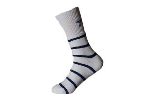 mens sports full socks