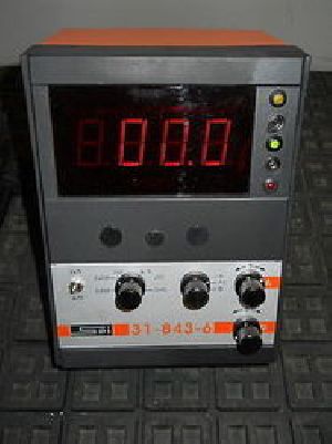 ELECTRONIC DIGITAL COMPARATOR