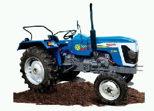 Traclaxx 3144 Tractor
