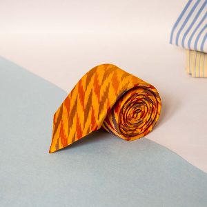 Silk ikat Neck Tie with wooden case