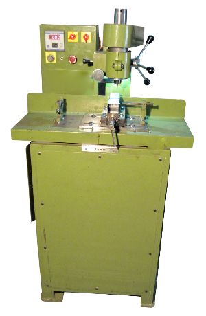 Automatic Key-Way Milling Machine