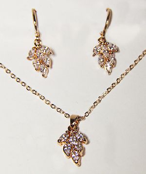 Gold Plated Delicate Necklace Set