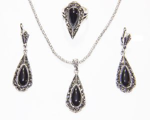 Silver Plated Vintage Style Necklace Set