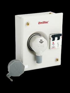 AC METAL CLAD PLUGS SOCKET