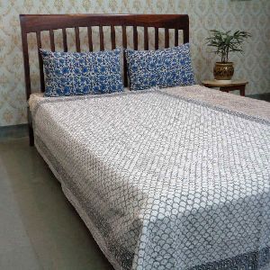 Fish Scale Grey Embroidered Cotton Twin Size Kantha