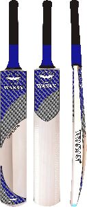 EMPEROR cricket bat
