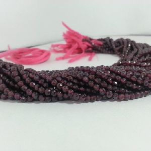 Natural Hyderabadi Garnet Faceted Round Beads 4mm