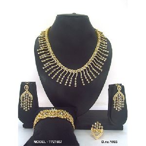 Golden Artificial Diamond Jewellery Set