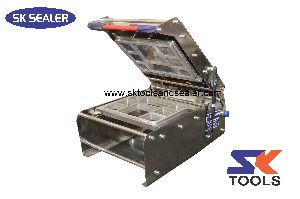 8 Portion Meal Tray Sealing Machine