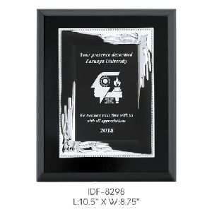 Silver Award with black base