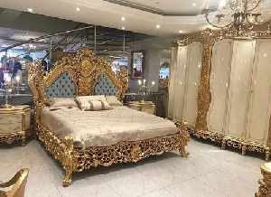 Luxurious bed