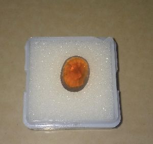 Ceylon gomeds Gemstones
