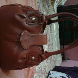 Light Brown Leather Ladies Bag