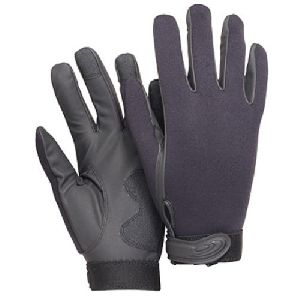 Black Neoprene Hand Glove