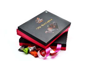 Black Magenta Chocolate (Small Pack)
