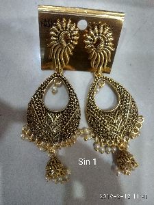 costume earing