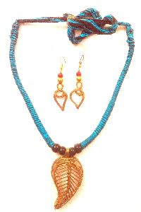 Handmade DOKRA Necklace sets has always been extremely fascinating