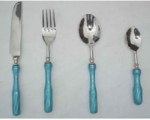 Metal Cutlery Set With Plastic Handle