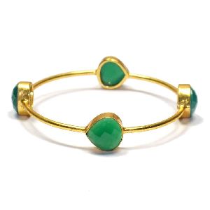 Green Onyx Pear Shape Bezel Gemstone Bangle