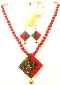 Bolly Fashionable Terracotta fashion NeckSets can be molded by hands