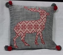 Deer Artwork Embroidered Cushion Cover