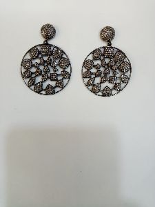 Round Shaped Silver Stone Earrings