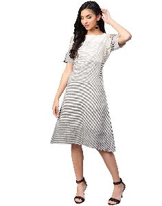 Jaipur Kurti Women grey Geometric a-line handloom Dress