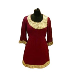 Hand Embroidered Fashionable Kurti