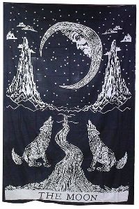 cotton print crying wolf tapestry