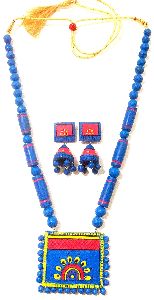 Graceful Handcrafted TribalArt DOKRA Necklace