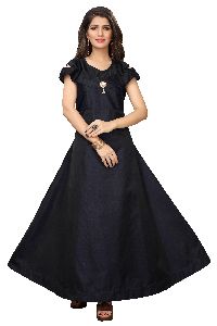 Round Collection Gown