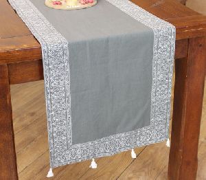 Table Runner