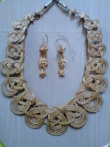 Bamboo Necklace Set
