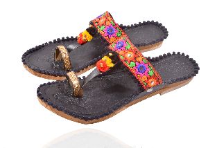 rajasthani handmade slipper shoes & chapple juttis
