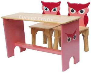 OWL TABLE (WITH 2 CHAIRS)