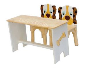 PUPPY TABLE (WITH 2 CHAIRS)