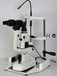 Dr.Onic Slit Lamp Zeiss Type 5 Step Magnification 40X With HD Hi Focus Camera & Beam Splitter