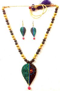 Festive Magnificent Handmade Terracotta Necklace use very earthy and natural elements
