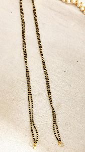 Black bead chain