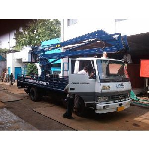 Heavy Duty Crane Truck