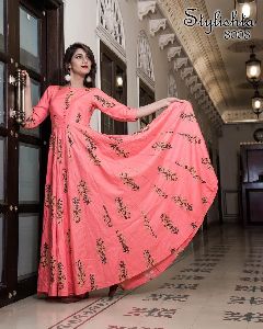 Pure Maslin Stylish Gown