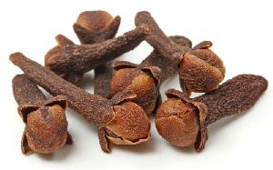 Clove Pods