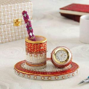 Marble Pen Stand With Clock