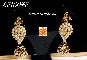 Pearl Polki Jhumka