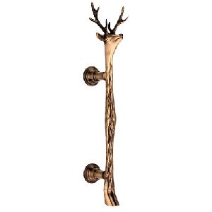 Deer Brass Pull Handle