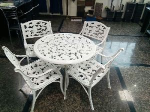 Aluminium Cast Chair Table Set (739 White)