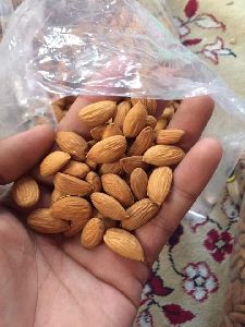 Best Raw and Roasted Almond Nuts
